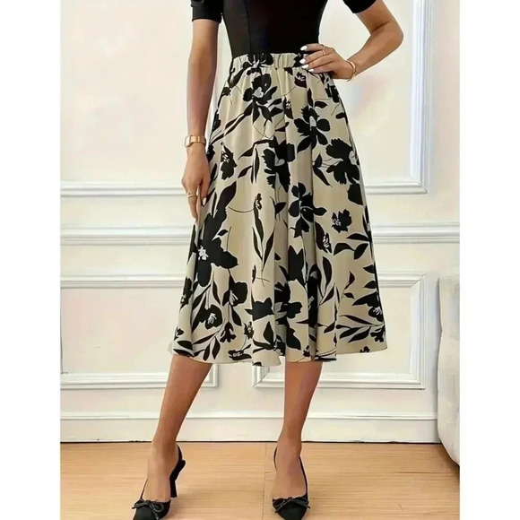 Floral Midi Skirt Size 12 - Picture 3 of 4